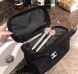 Chanel Beaute Cosmetic Makeup Bag