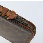 Authentic Louis Vuitton Poche Escapade Travel Case Clutch