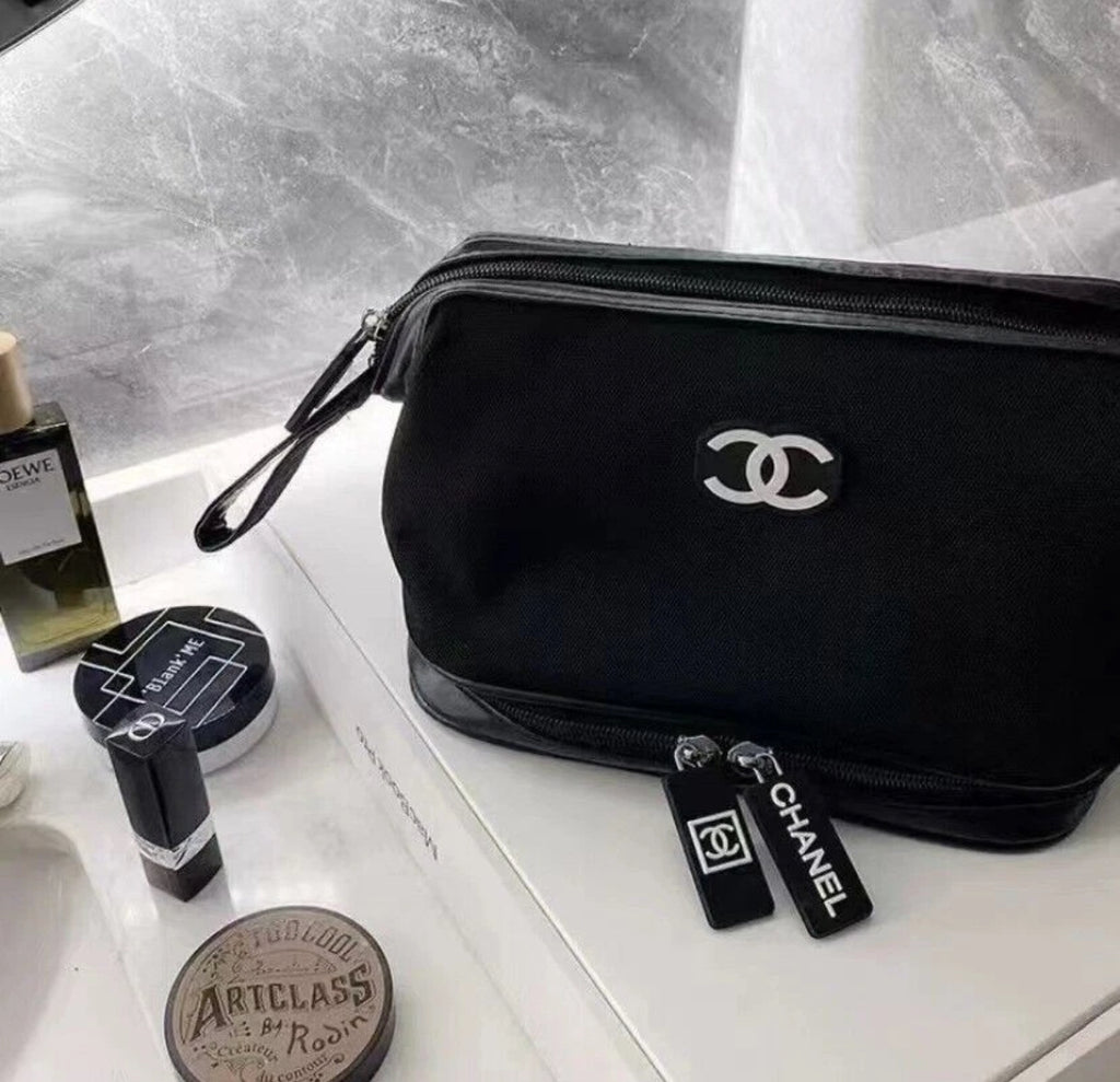 Chanel Beaute Cosmetic Makeup Bag
