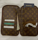 Authentic Louis Vuitton Poche Escapade Travel Case Clutch